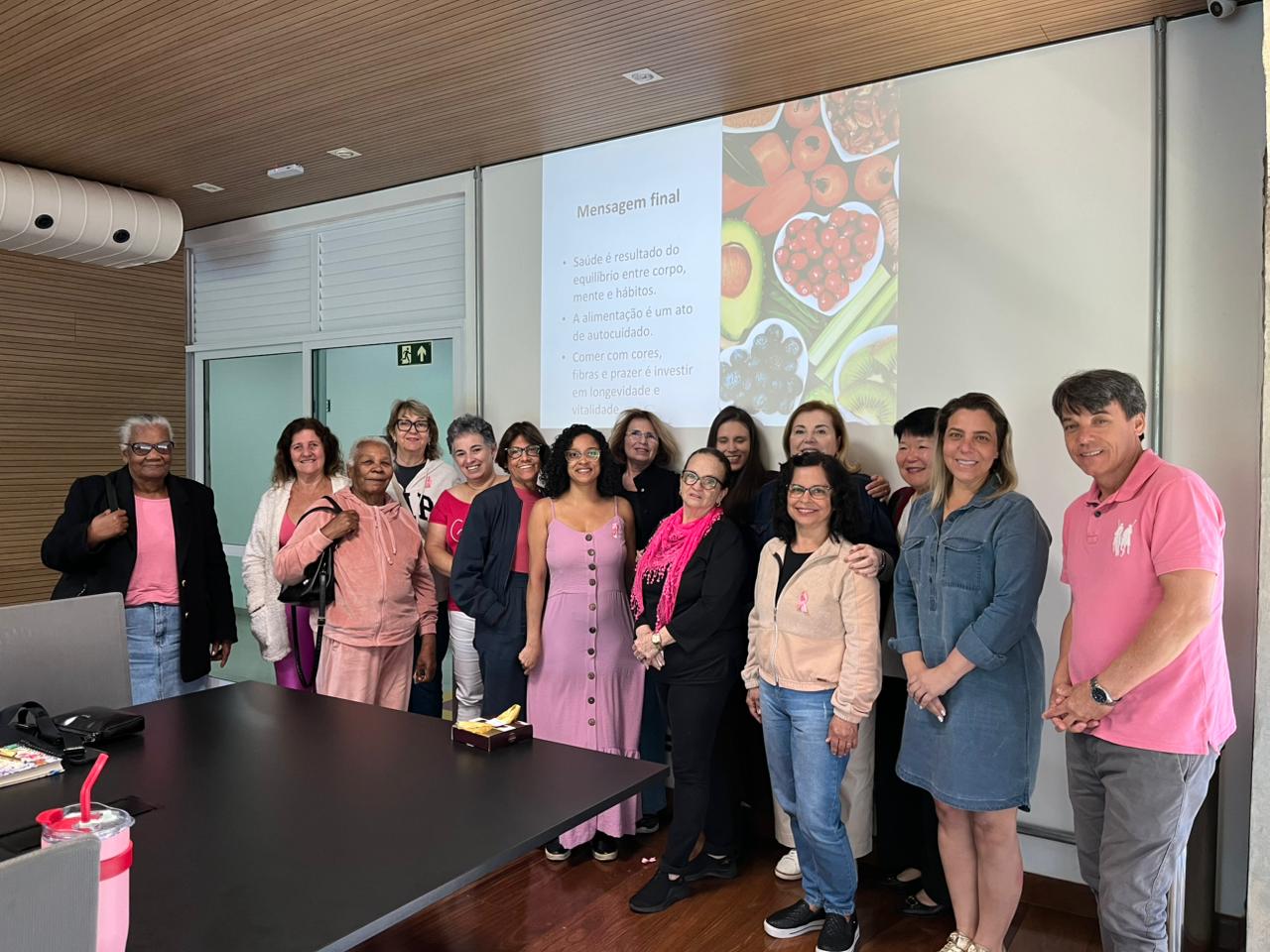 Roda de Conversa “Alimentação e Saúde” promove reflexões sobre prevenção e bem-estar