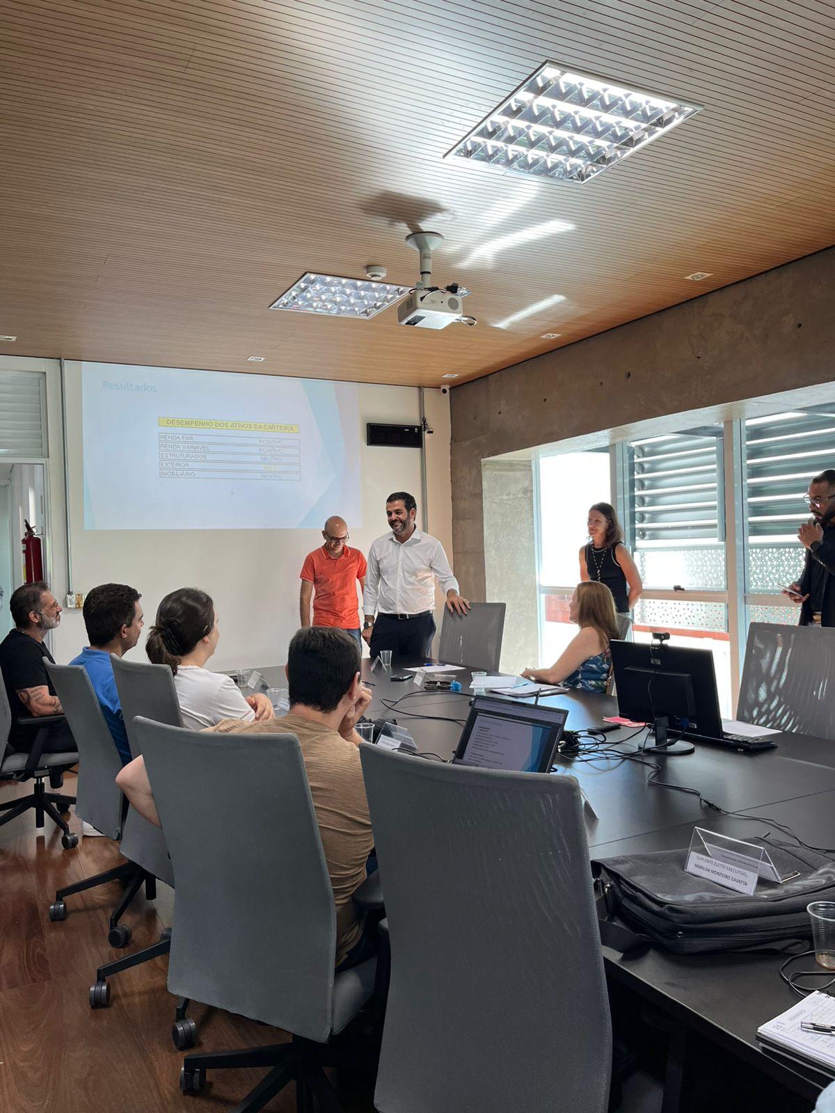 Conselho Deliberativo recebe a visita do Prefeito Gustavo Martinelli