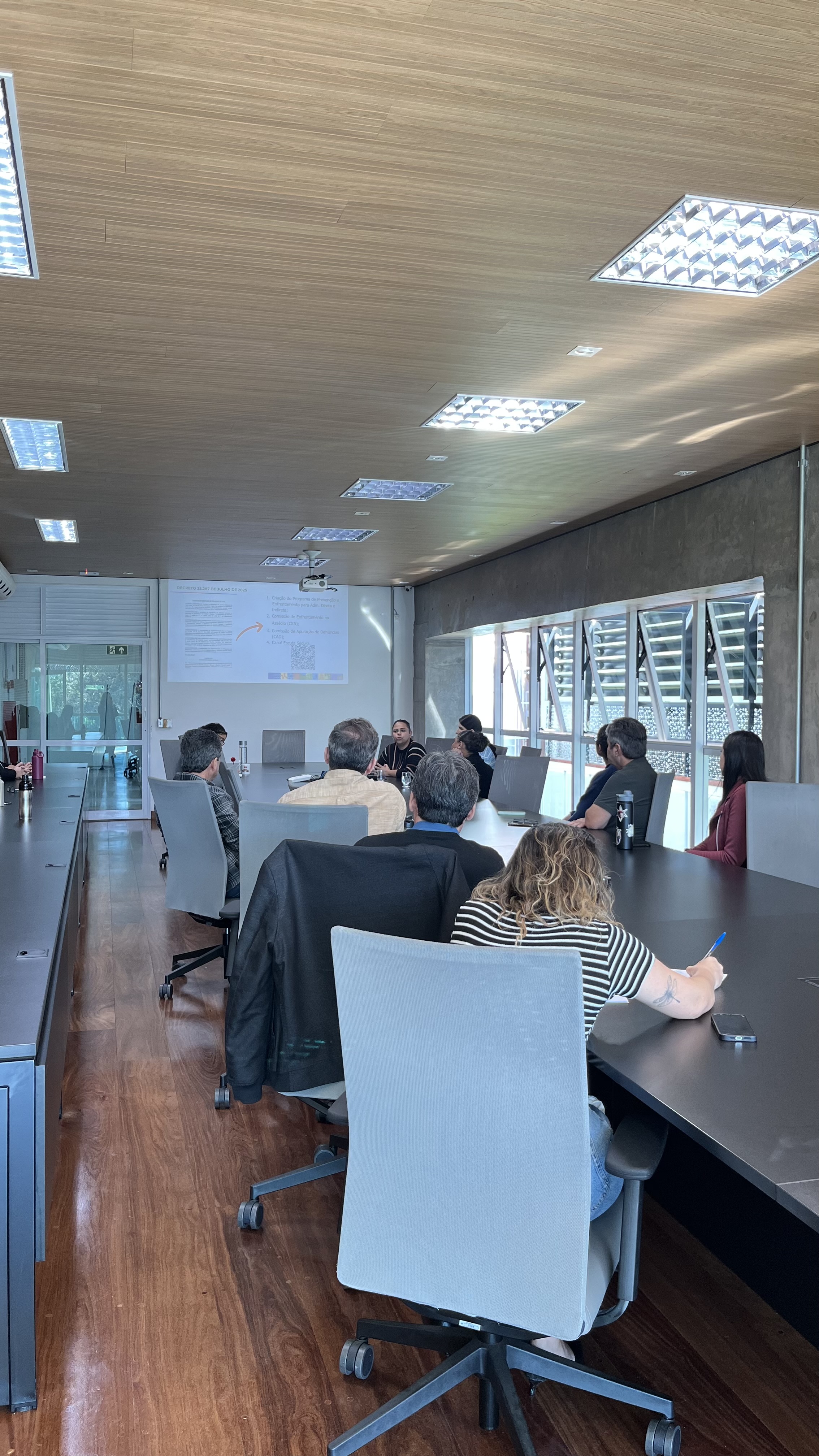 Servidores do Instituto passam por formação sobre o Canal Escuta Segura 