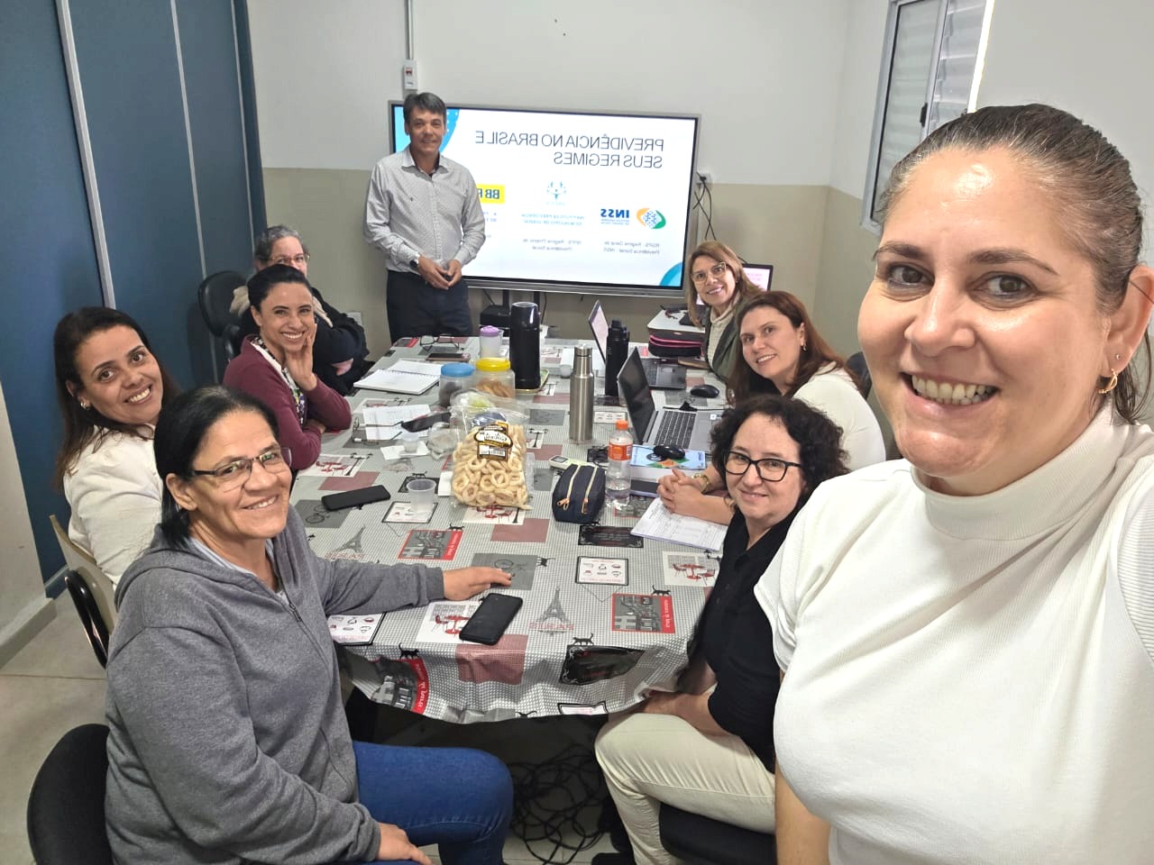 Programa IPREJUN Vai Até Você leva educação previdenciária a mais de 60 servidores em setembro Programa IPREJUN Vai Até Você leva educação previdenciária a mais de 60 servidores em setembro